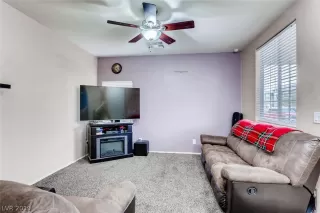 Photo #4: 2066017 Listing 