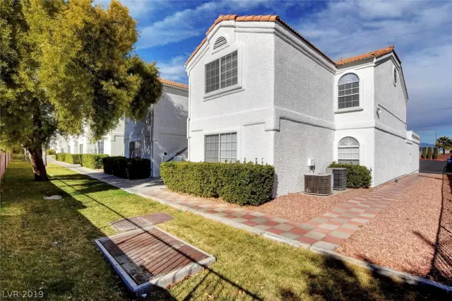 MLS: 2066061 Condo For Sale