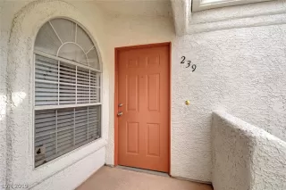 Photo #2: 2066061 Listing