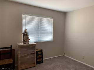 Photo #2: 2066069 Listing 