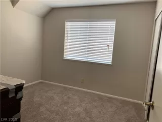 Photo #5: 2066069 Listing 