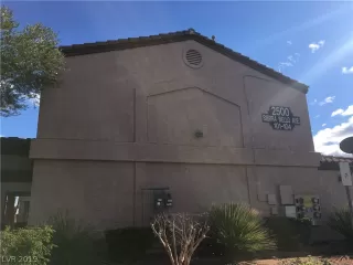 Photo #5: 2066116 Listing 