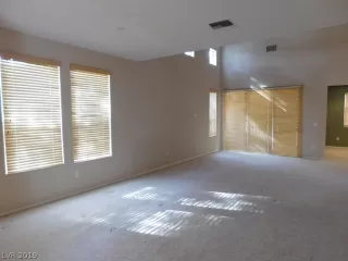 Photo #3: 2066201 Listing 
