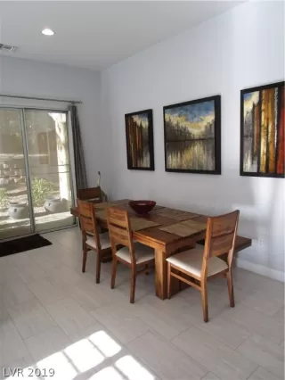 Photo #3: 2066232 Listing 