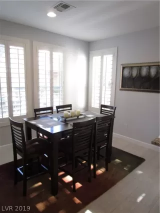 Photo #6: 2066232 Listing 