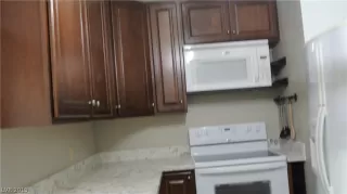 Photo #3: 2066254 Listing 