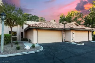 Photo #2: 2066270 Listing