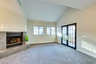 Photo #5: 2066270 Listing