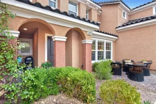 Photo #1: 2066290 Listing 