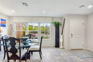 Photo #2: 2066290 Listing 