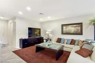 Photo #6: 2066290 Listing 