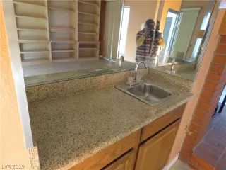 Photo #2: 2066315 Listing