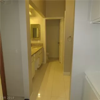 Photo #6: 2066315 Listing