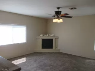 Photo #4: 2066468 Listing