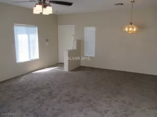 Photo #5: 2066468 Listing