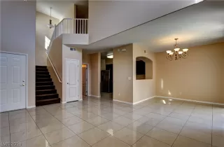 Photo #2: 2066470 Listing
