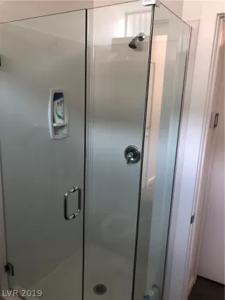 Photo #5: 2066625 Listing 