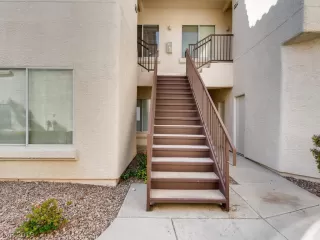 Photo #2: 2066676 Listing 