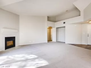 Photo #4: 2066676 Listing 