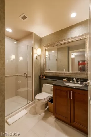 Photo #4: 2066708 Listing 