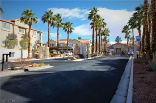 Photo #3: 2066720 Listing