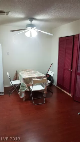 Photo #6: 2066835 Listing 