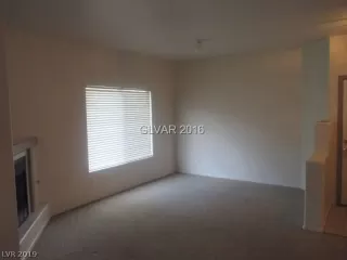Photo #2: 2066900 Listing