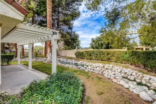 Photo #3: 2066934 Listing