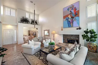 Photo #1: 2066941 Listing