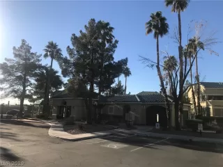 Photo #2: 2067024 Listing