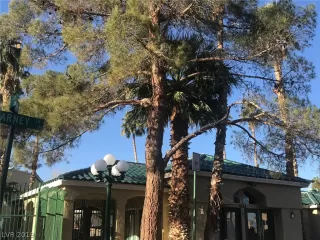 Photo #5: 2067024 Listing