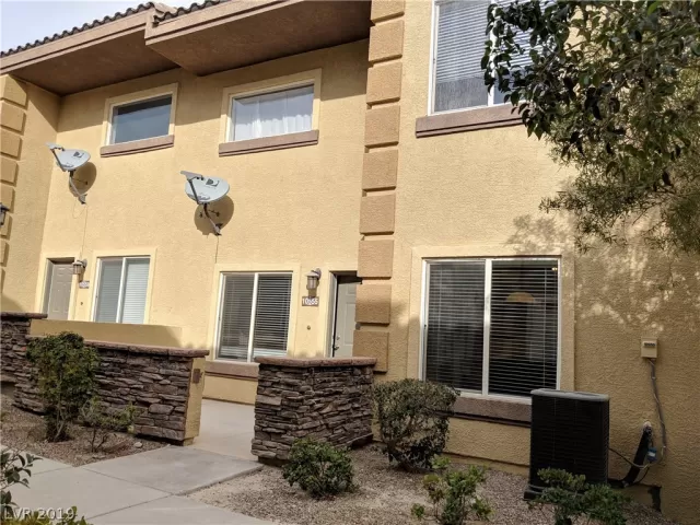 MLS: 2067066 Condo For Sale