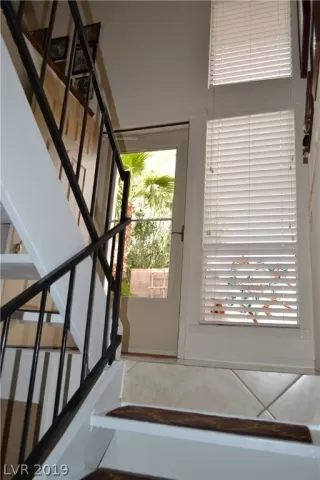 Photo #2: 2067116 Listing 