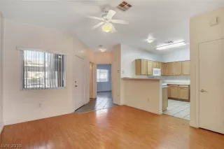 Photo #3: 2067132 Listing