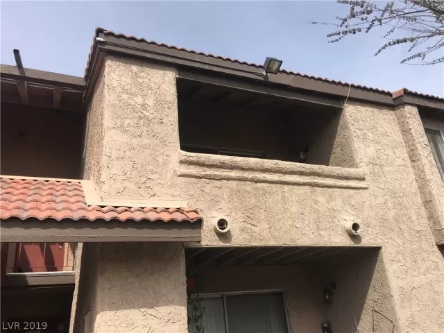 MLS: 2067186 Condo For Sale