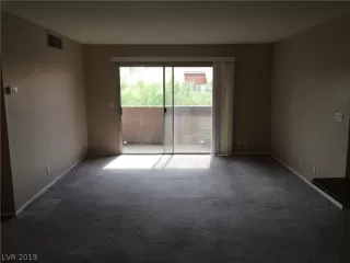 Photo #5: 2067186 Listing 