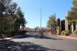 Photo #3: 2067200 Listing