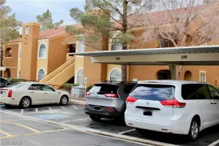 Photo #4: 2067200 Listing