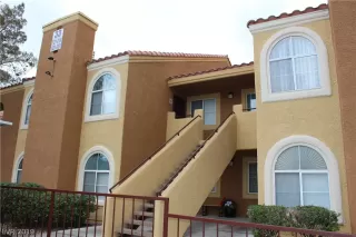 Photo #6: 2067200 Listing