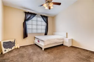Photo #6: 2067225 Listing