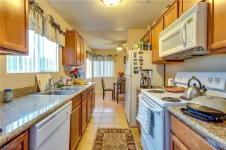 Photo #1: 2067261 Listing