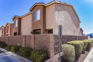 Photo #3: 2067305 Listing 
