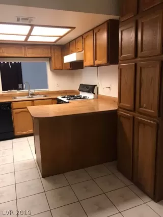 Photo #2: 2067315 Listing