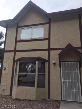 Photo #5: 2067315 Listing