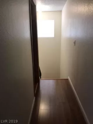 Photo #6: 2067315 Listing