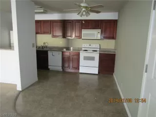 Photo #3: 2067390 Listing