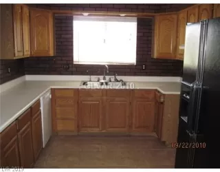 Photo #4: 2067397 Listing