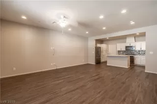 Photo #6: 2067492 Listing 