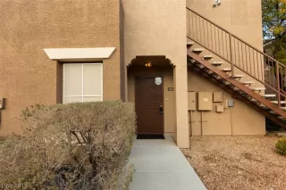 Photo #2: 2067509 Listing