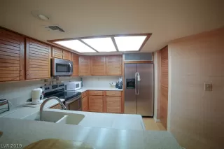 Photo #5: 2067539 Listing 